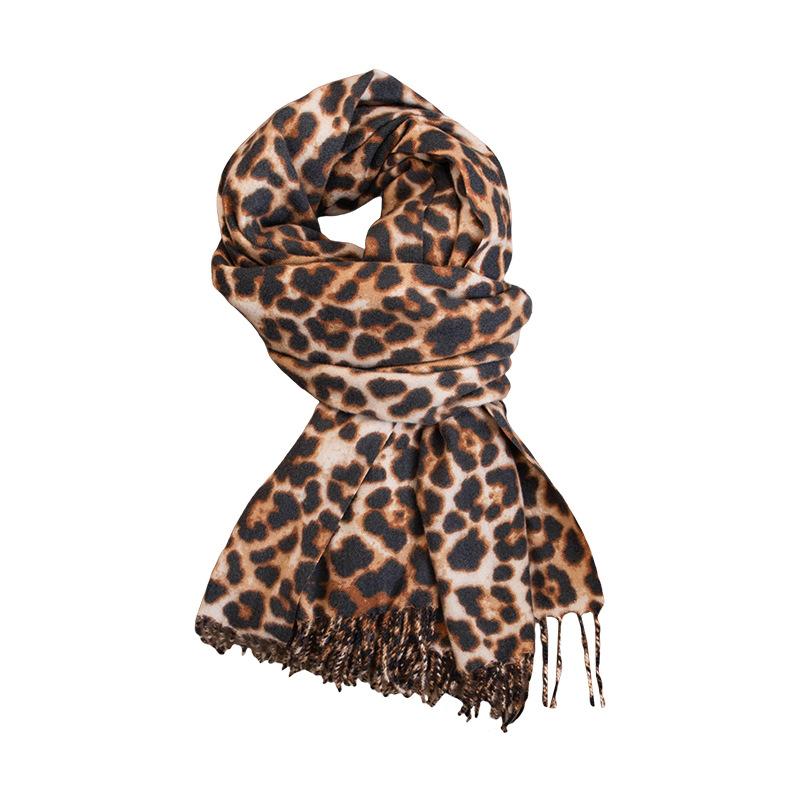 Retro European and American Style Leopard Print Tassel Scarf for Women New Hot Girl Style Autumn and Winter Thickened Warm Shawl Scarf