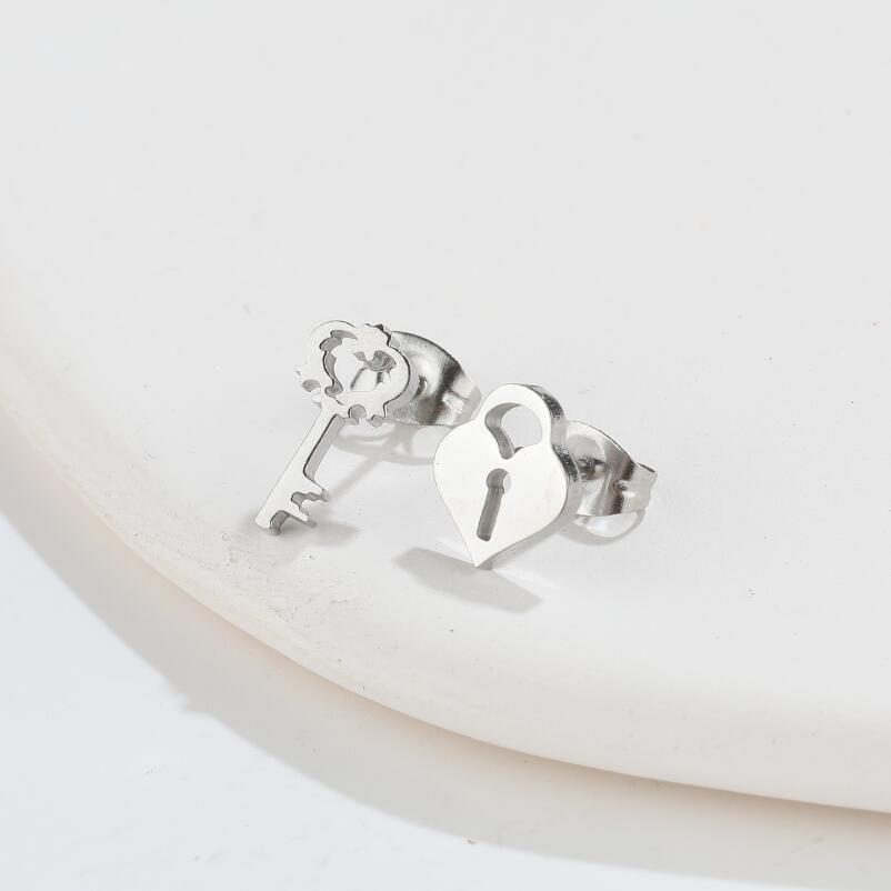 2024 Fashion Stainless Steel Geometric Heart Key Lock Earrings for Couples