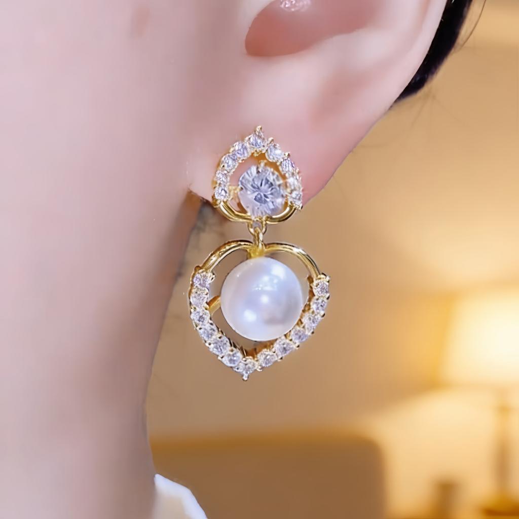 Korean High-end Earrings, Pearl Earrings, Light Luxury Love Zircon Earrings, Exquisite, Fashionable and Versatile Earrings