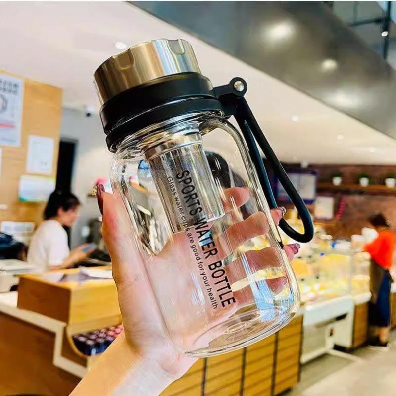 Stylish Large-Capacity Glass Water Cup - Luxurious and Chic for Outdoor or Home Use