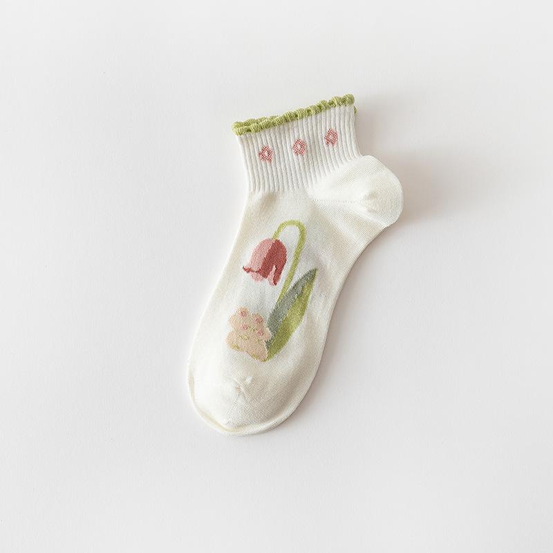 Women's Spring and Summer White Japanese-Style Cartoon Tulip Short Socks.