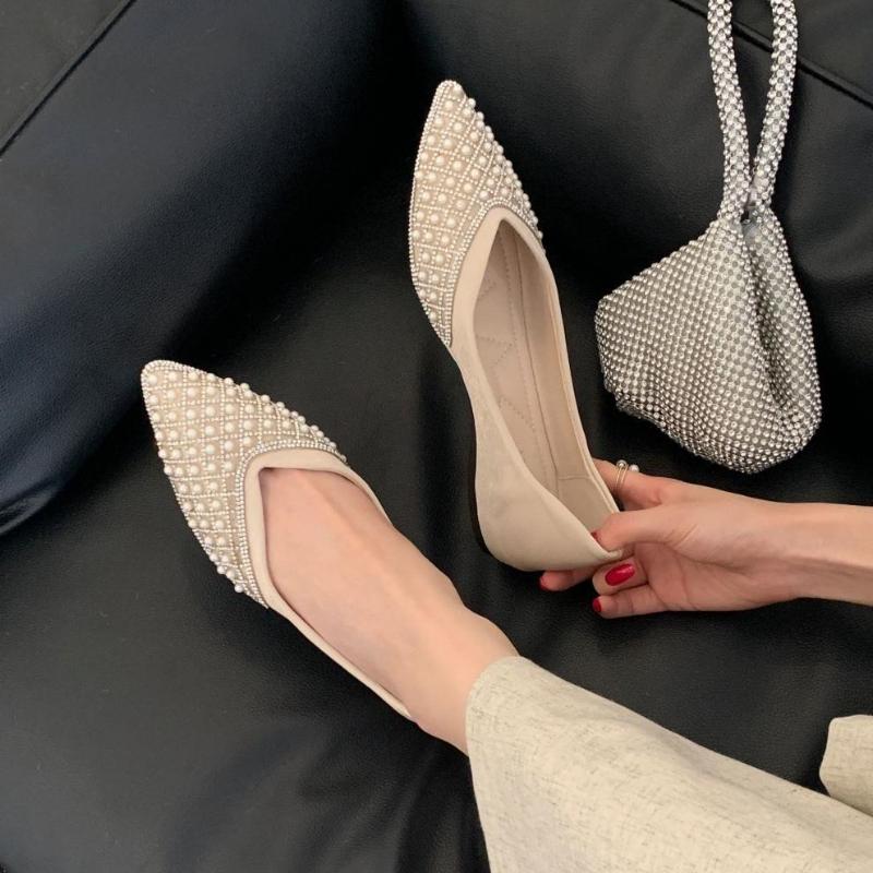 Luxury Rhinestone String Bead Decoration Low Heel Pumps Women Fashion Pointed Toe Shallow Designer Shoes Comfort Soft-sole Flats