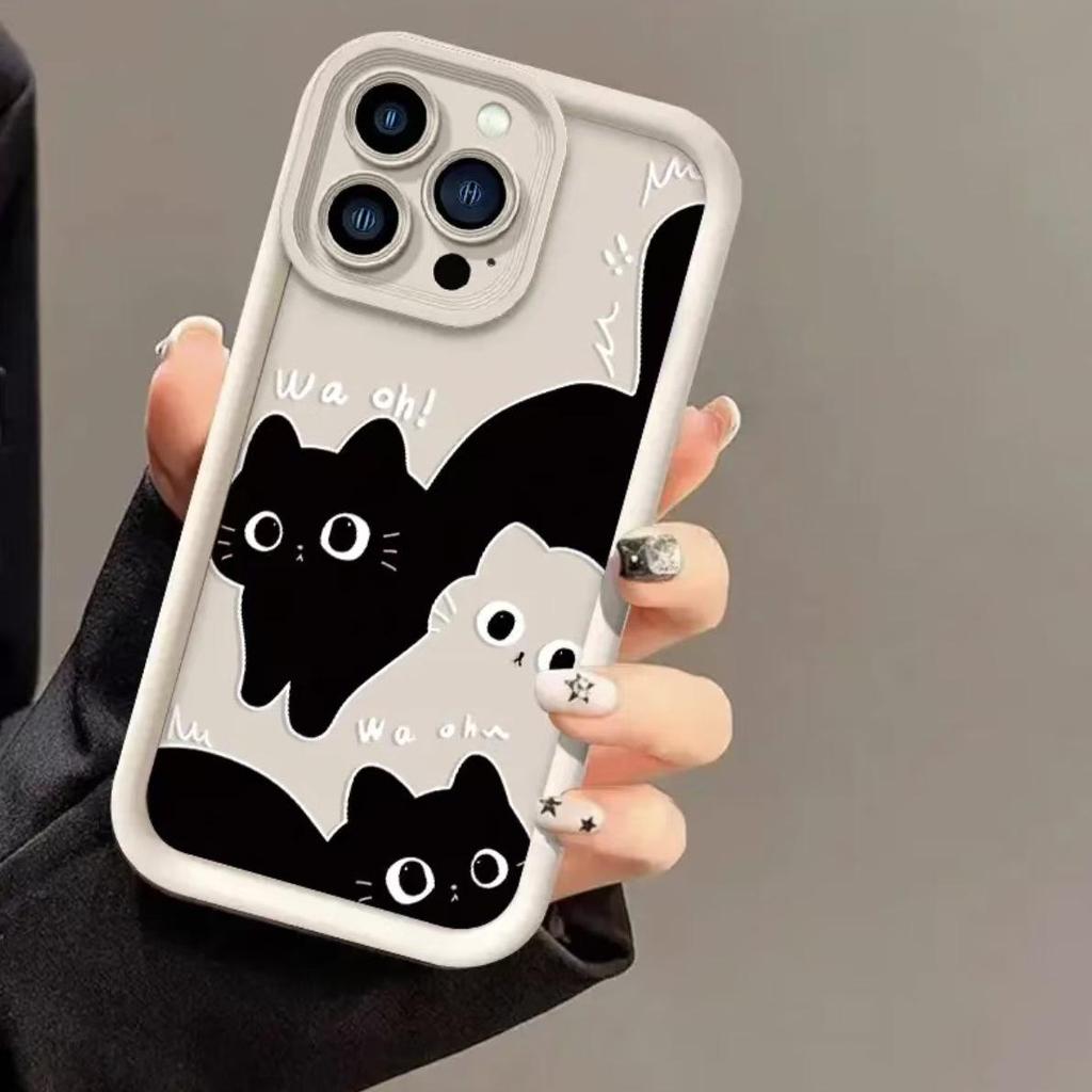 Creative Black & White Cat Phone Case for Apple iPhone 17 Pro Max/16/15/14/13 Pro