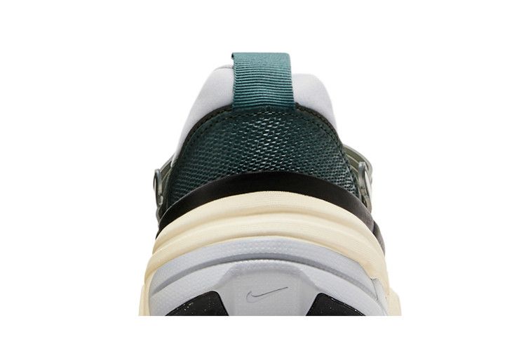 Nike V2K Run Vintage Green