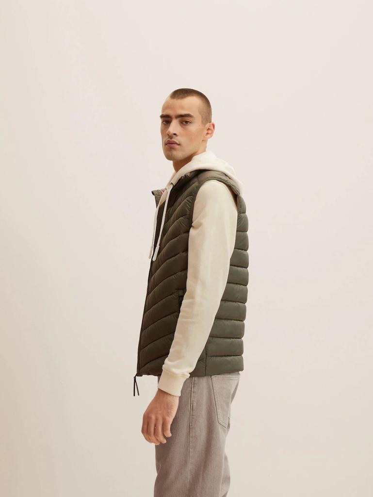 Зимняя куртка Tom Tailor Quilted Vest (1031473) пыльно-оливковый зеленый