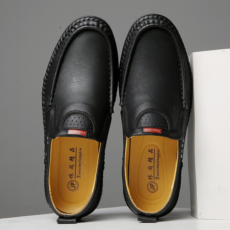 New Style Classic Retro Loafers Light Driving Leather Shoes Sewing Comfortable Men Casual Slip-on Shoe