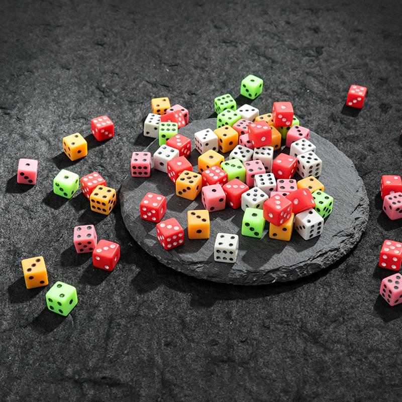 100-200PCS Assorted Color 8mm Size Dice Mini Standard Six Sided Gambling Dice Bar KTV Festival Carnival Gathering Game Props ZYF