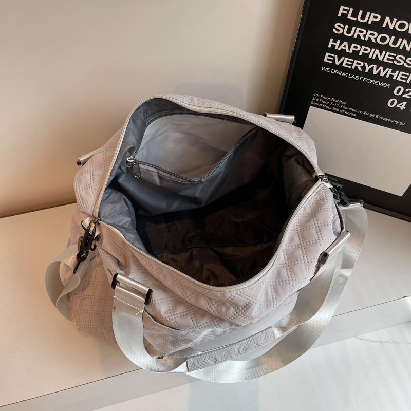 Large Capacity Outdoor Waterproof Travel Bag Luggage Handbag Women Shoulder Bag Nylon Men Sports Gym Bag Female Crossbody Bags