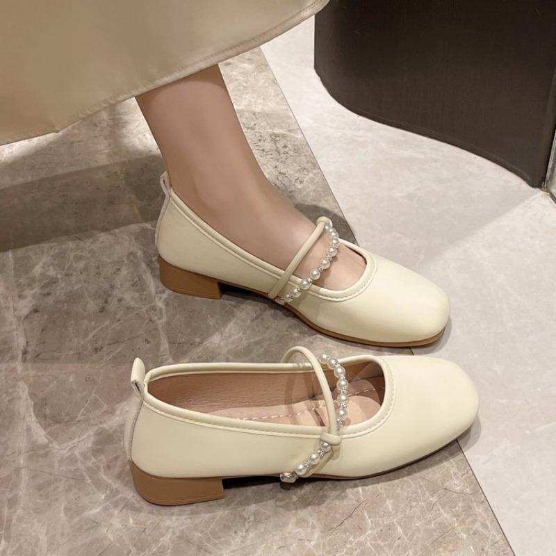

Shallow low-heeled single shoes spring new one-word strap lace beanie shoes Mary Jane shoes 40