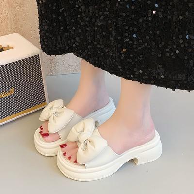 Thick Bottom Heightening Beach Sandals 2025 Summer Wear New Popular Fashion Muffin Non-slip Fairy Wind Cool Slippers