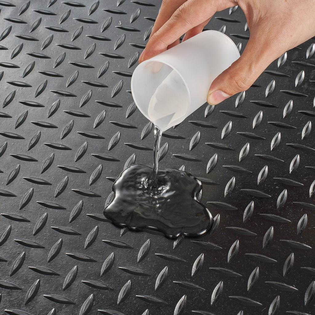 Diamond-Plate Rubber Flooring Roll, 3 mm x 4 ft x 6 ft Garage Floor Mat, SBR Rubber Garage Flooring Roll, Easy to Clean, Diamond Plate Rubber Mat for