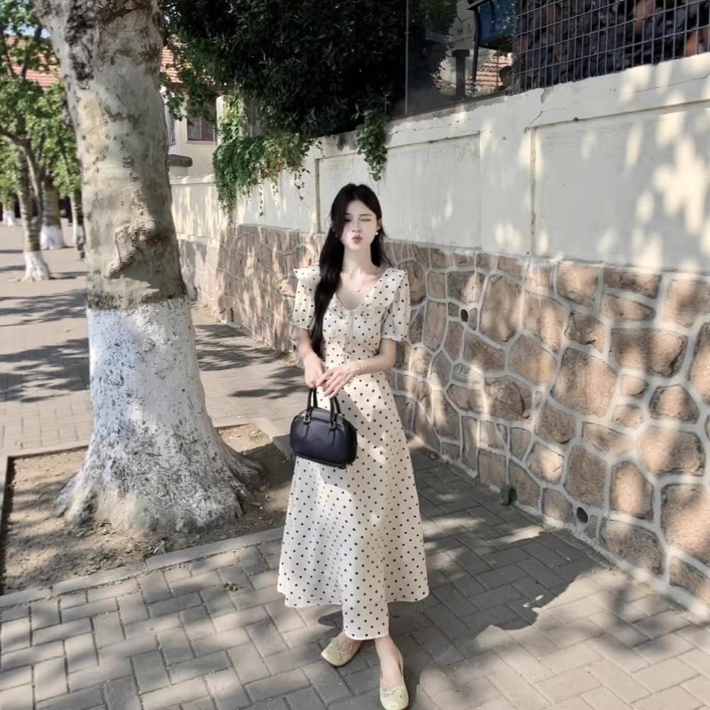 Lotus leaf edge bubble sleeve polka dot dress women's summer new French temperament gentle waist dress