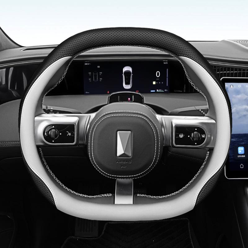 2023 Avatr 11 Nappa Leather Ultra-thin Anti-slip Steering Wheel Cover, Sweat-proof, Original Color, All-season.
