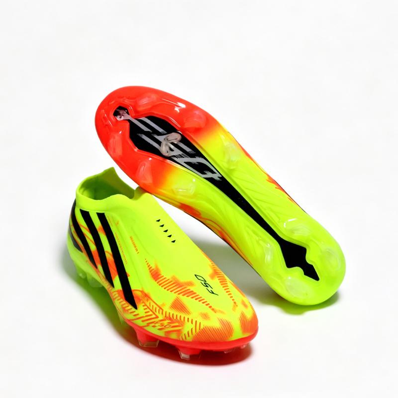 Black Without-Lace High Quality Mens Soccer