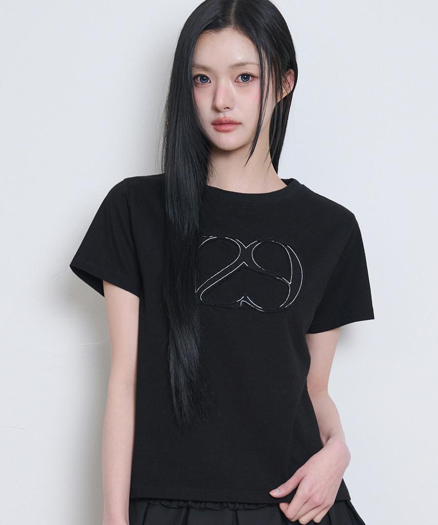 ILLIGO 129 Logo Patch T-Shirt Deep Black