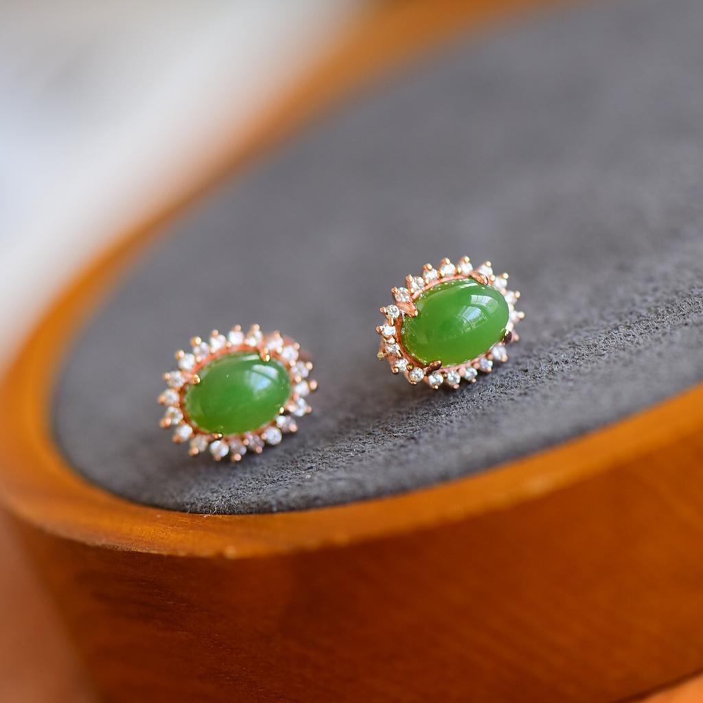 Hotan Jade Jasper S925 Silver Inlaid Egg Face Ear Studs