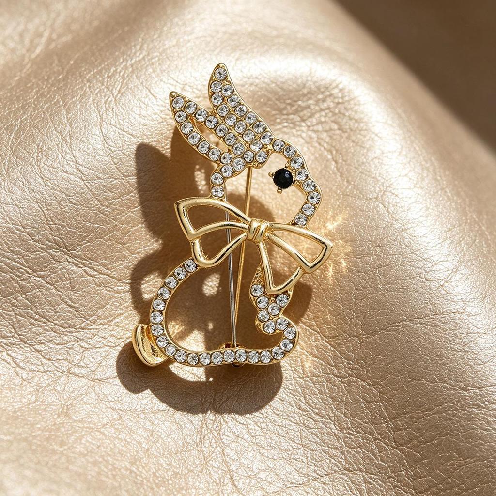 High-End Luxury Rabbit Bow Tie Brooch: Premium Suit Lapel Pin