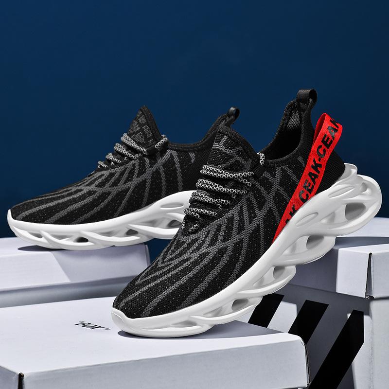 Men's shoes summer sports and leisure shoes versatile flying woven breathable shoes men's running shoes