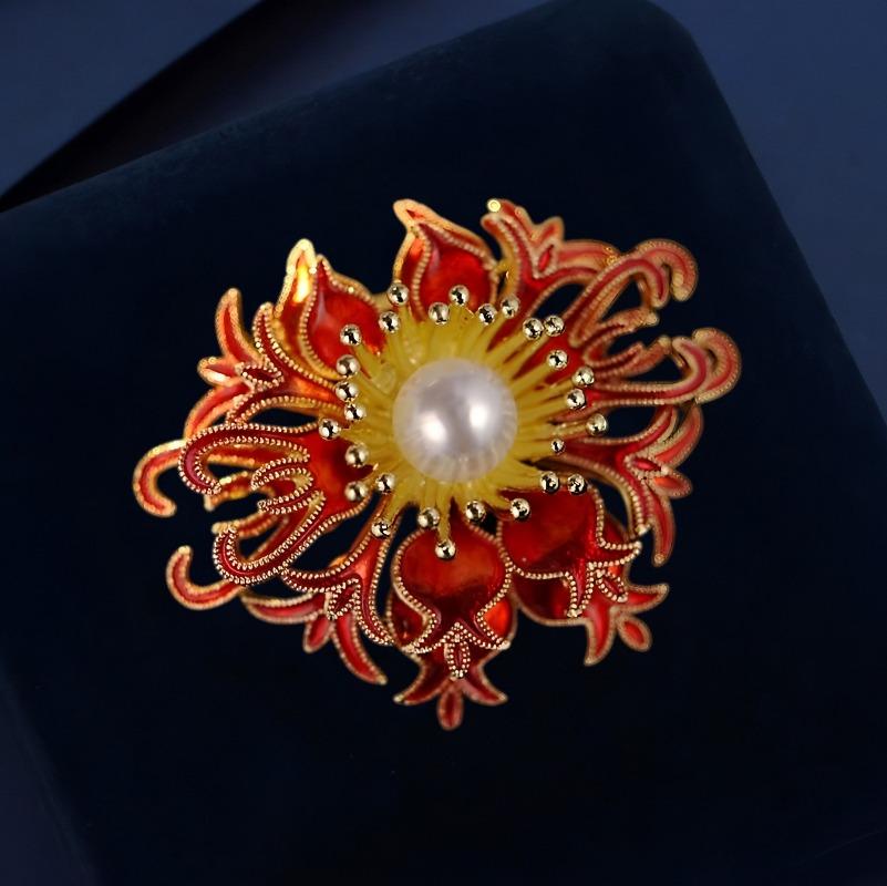 Retro Blå Brosje i Hoffstil, Eksklusiv Damebrosje med Luksuriøse og Elegante Perler, Brosje med Nisjedesign