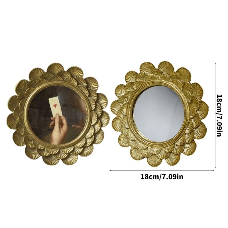 Traditional Wall Hanging Frame Resin Construction Decorative Gallery Wall Decors for Living Room Service Beauty Charm