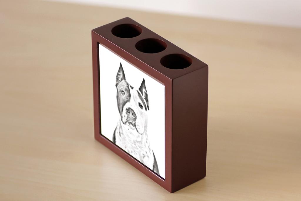 American Staffordshire Terrier, Amstaff – Pen holder with a dog, desk organizer with a print | Art-Dog