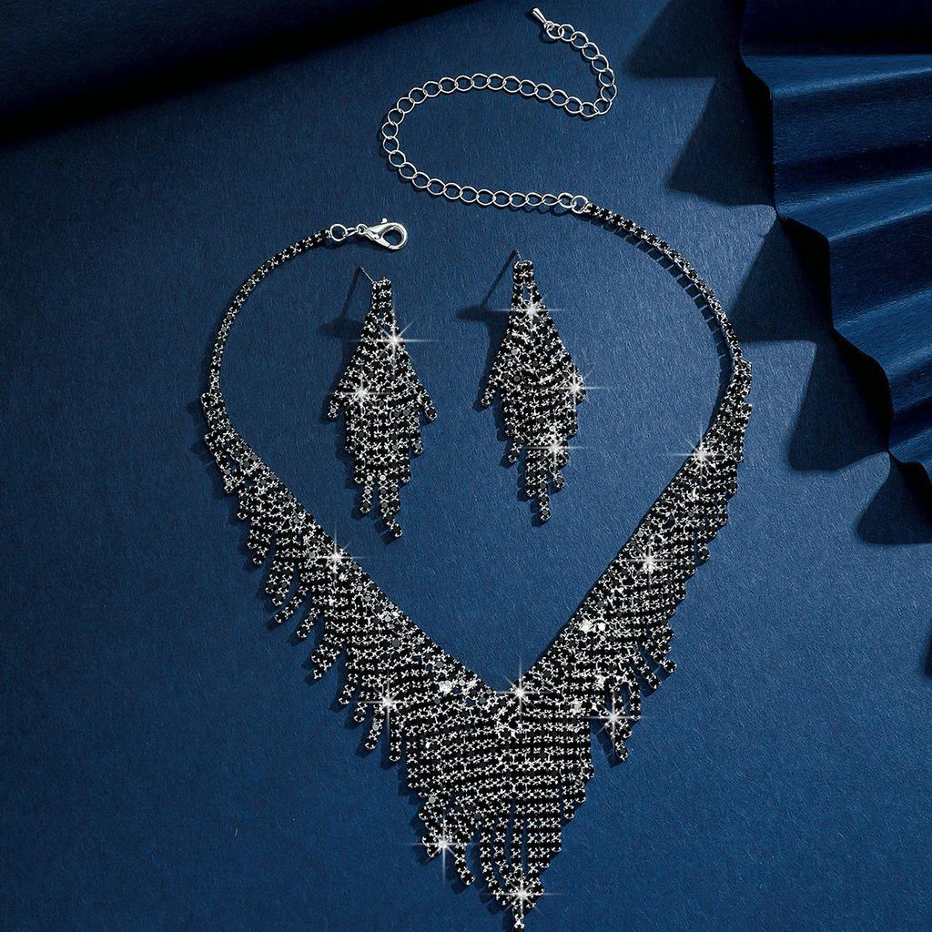 New Necklace Earrings Set Black Claw Chain Rhinestone Jewelry Exaggerated Atmosphere Bridal Wedding Dress Accessories