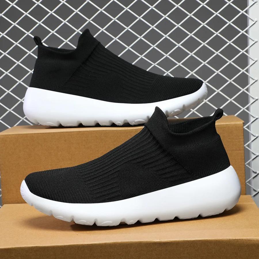 2025 Men's Sock Shoes Slip On Running Sneakers Lightweight Fashion Sneakers Athletic Tennis Walking Sneakers Gym Sports Shoes