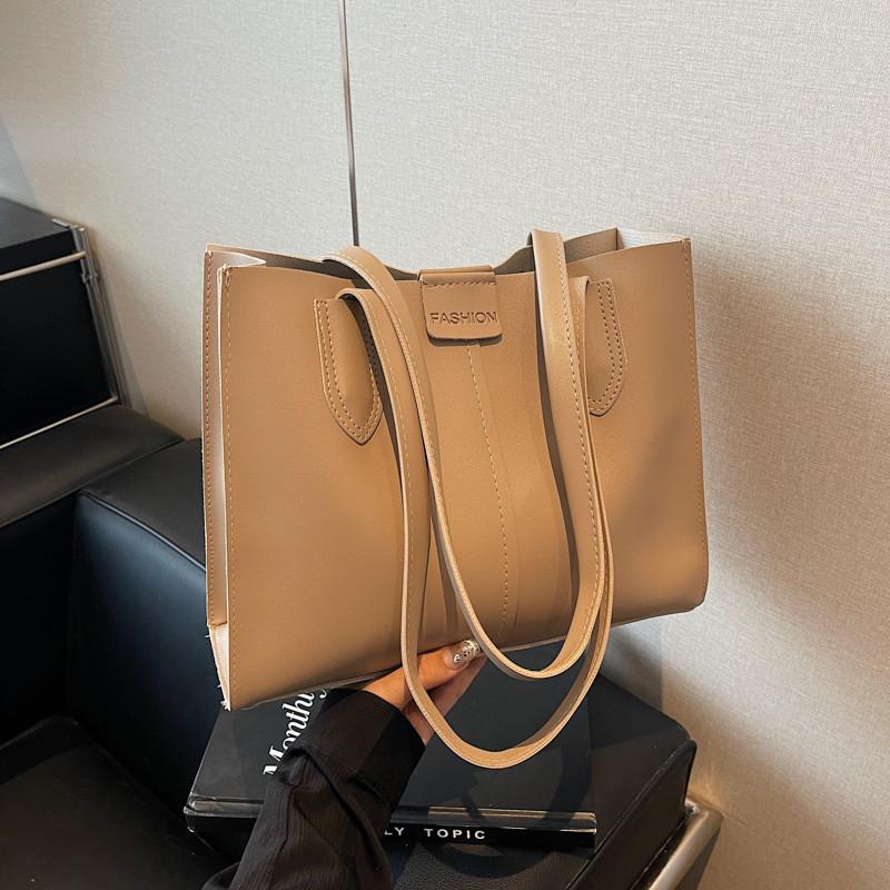 Chic Retro Crossbody Tote Bag With Soft Pu Material Perfect For Casual Everyday Use