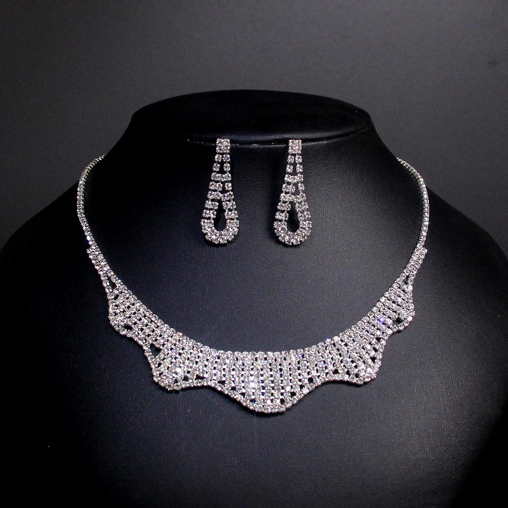 Korean Rhinestone Claw Chain Bridal Necklace and Earring Set