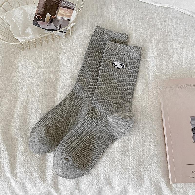 Female Spring and Autumn Lovely Dog Embroidered Boneless Cotton Tube Socks