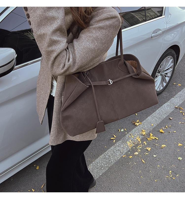 Luxury Suede Tote Bag - Retro Style, Spacious, Versatile Women's Shoulder Bag for Autumn/Winter