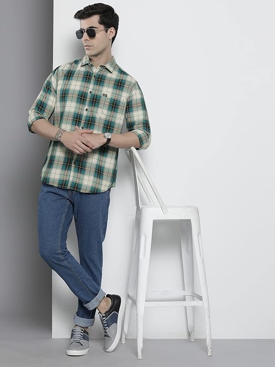 Man's Slim Fit Light Weight Breathable Premium Polycotton Checkered Shirt
