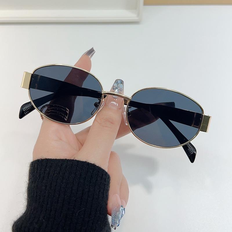 1pc Women's Oval Metal Fashion Glasses, Lightweight & Durable, Ideal for Casual Wear & Stylish Accessories.