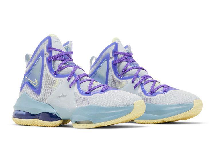 Nike LeBron 19 GS 'Easter'