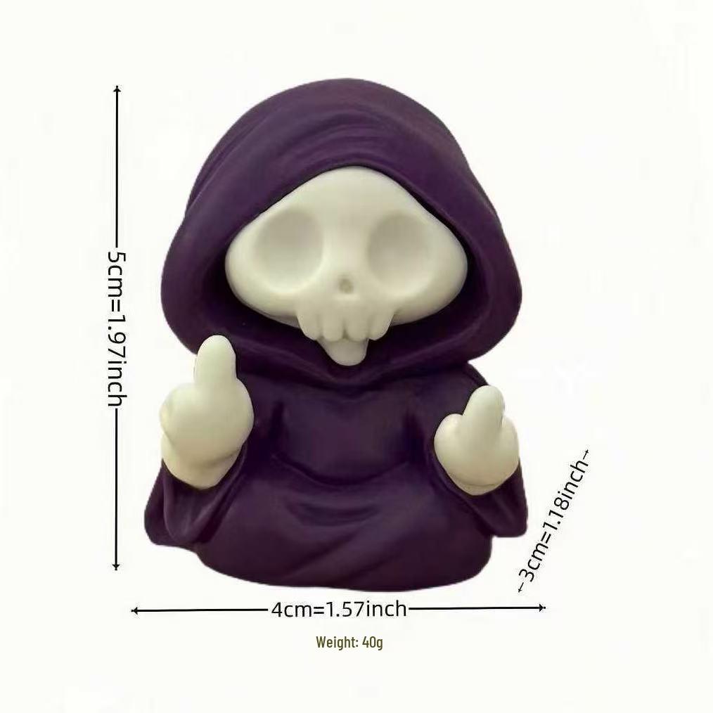 Creative Cute Ghost Resin Figurine: Middle Finger Halloween Decoration