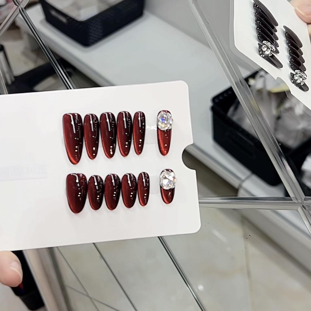 Pure Hand-made Phototherapy Wearable Nail Tablets 12 Red Cat Eye Wearable Nails Finished Product Reusable Nail Art