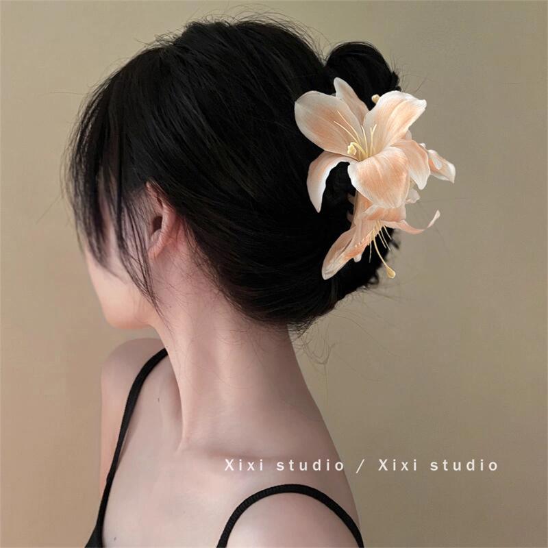 Korean High-End Acrylic Flower Hair Clip for Women - Large Shark Clip for Voluminous Styles