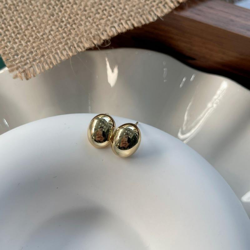 Women s Geometric Oval Irregular Bean Stud Earrings - Niche Design