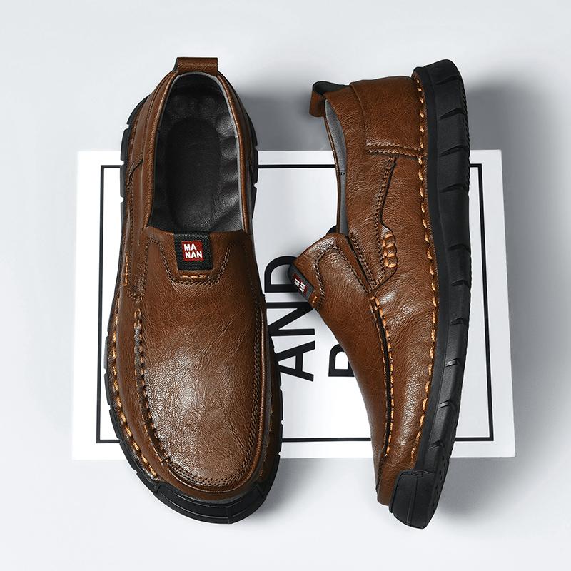 Fashion Soft Mens Leather Slip-ons Shoes New Arrival Leather Loafers Handmade Business Shoes Round Toe Casual Shoes Man Driving Footwear
