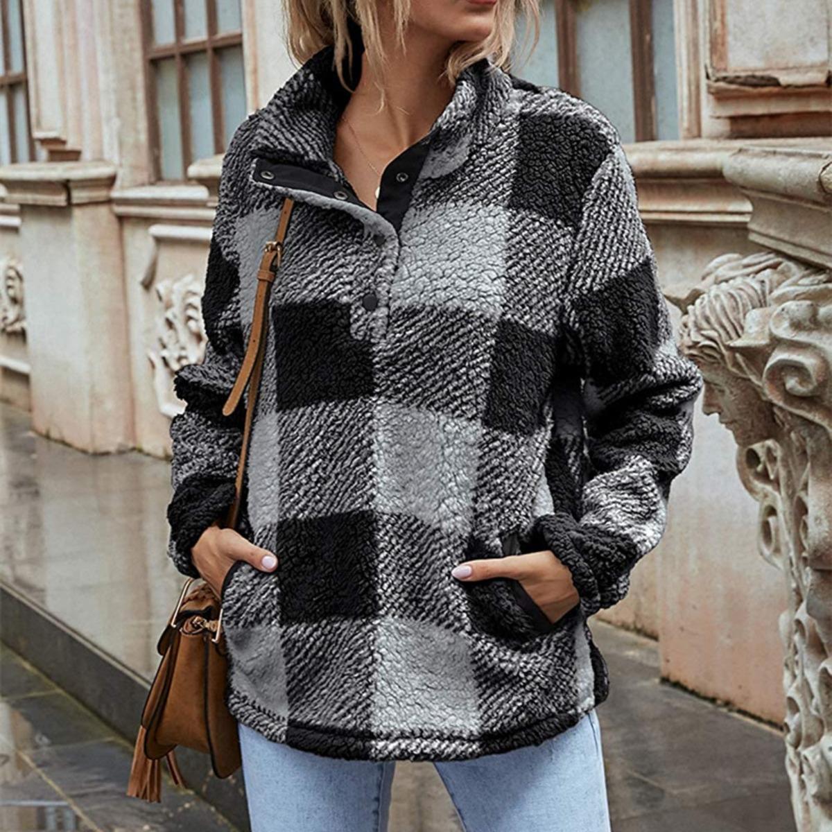 

2025 Новый женский клетчатый флисовый свитер с высоким воротником, пуловер свободного кроя, осенне-зимняя мода XXL чёрный