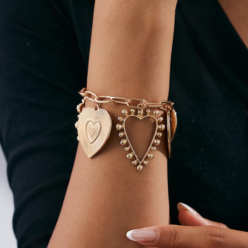 Classic Big Heart Pendant Bracelet For Women Vintage Hollow Out Geometric Charm Chain Bracelet Trendy Jewelry Gift