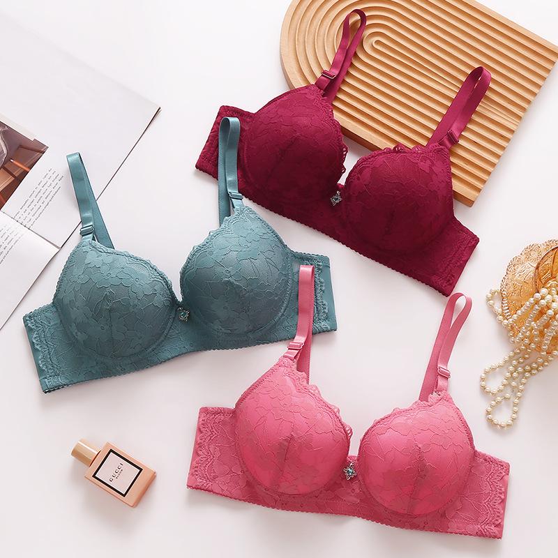 European & American Plus Size Lace Underwire Sexy Bra - Adjustable Fit