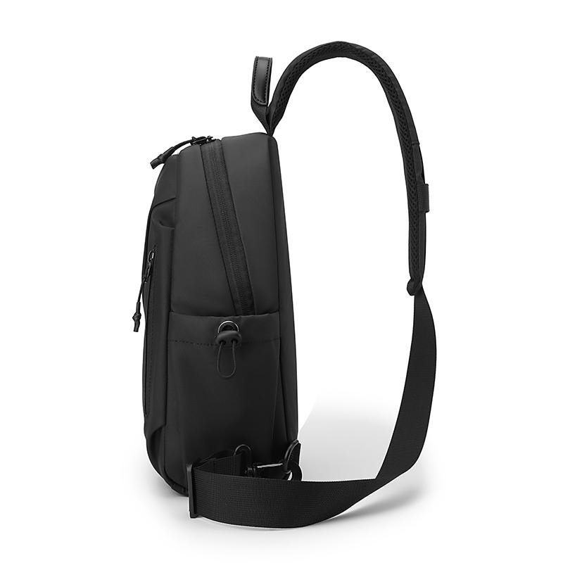Sleek Black Sling Bag Men's Waterproof Crossbody Chest Bag for Casual Travel & Daily Use