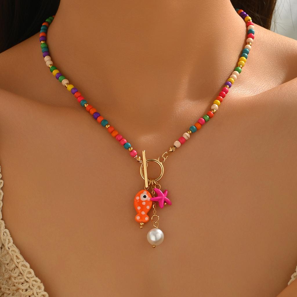 Böhmische vom Meer inspirierte Keramik-Fisch- & Seestern-Anhänger-Halskette Dopamin Regenbogenfarben Perlen Halsketten Strand-Schmuck