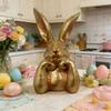 Figura de Coelho Dourada Antiga Envernizada Elegante Exibição de Primavera Artesanal Sazonal Acento para Casa Para Sala de Estar Quarto
