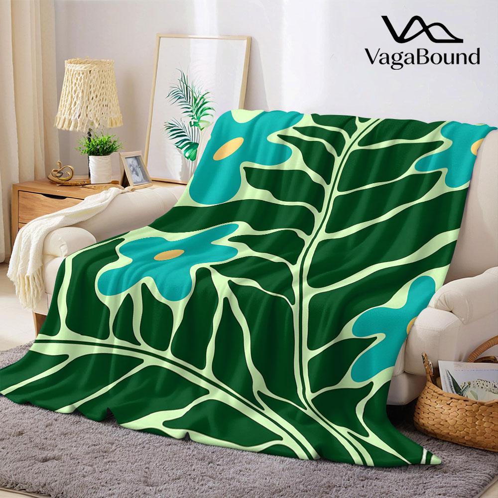 Retro Green Floral Print Flannel Blanket Warm Soft Halloween Christmas Decorative Couch Warm Cozy All-Season Gift
