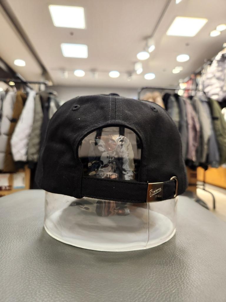 [Buckaroo Dongsuwon] Uni Piercing Lettering Long-Tail Ball Cap B225AP320P