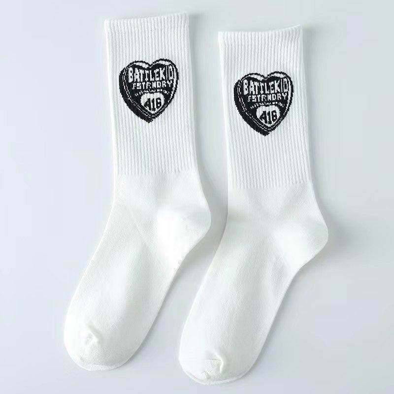 Roliga Herrstrumpor Glada Nya Mode Ins Stil Strumpor För Kvinnor Och Män Hip Hop Harajuku Tecknad Fotboll Bomullsstrumpor