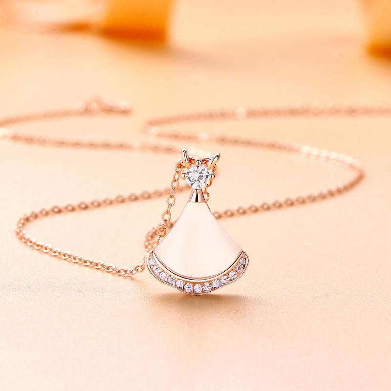 

Маленькая юбка ожерелье женская мода легкий роскошный темперамент высококачественный белый рябчик веерообразный ожерелье ключица цепочка подарок