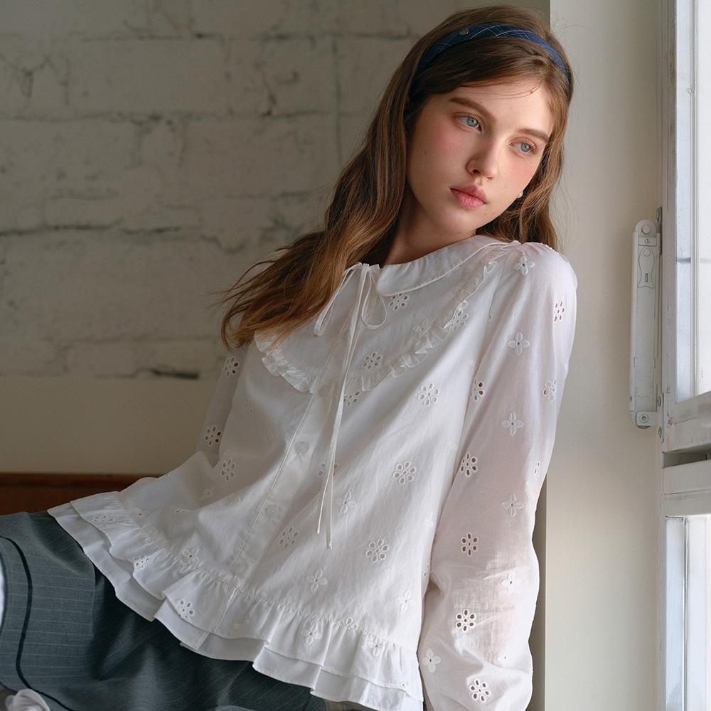 CEST MOIDEW Cest_Embroidered Flower Ruffle Blouse